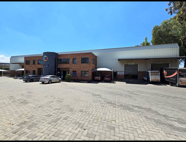 3,384M² WAREHOUSE TO LET IN TUNNEY